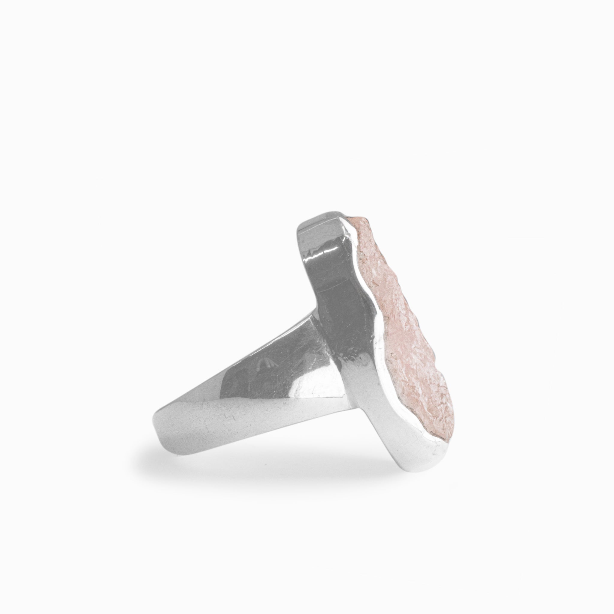 rose quartz ring