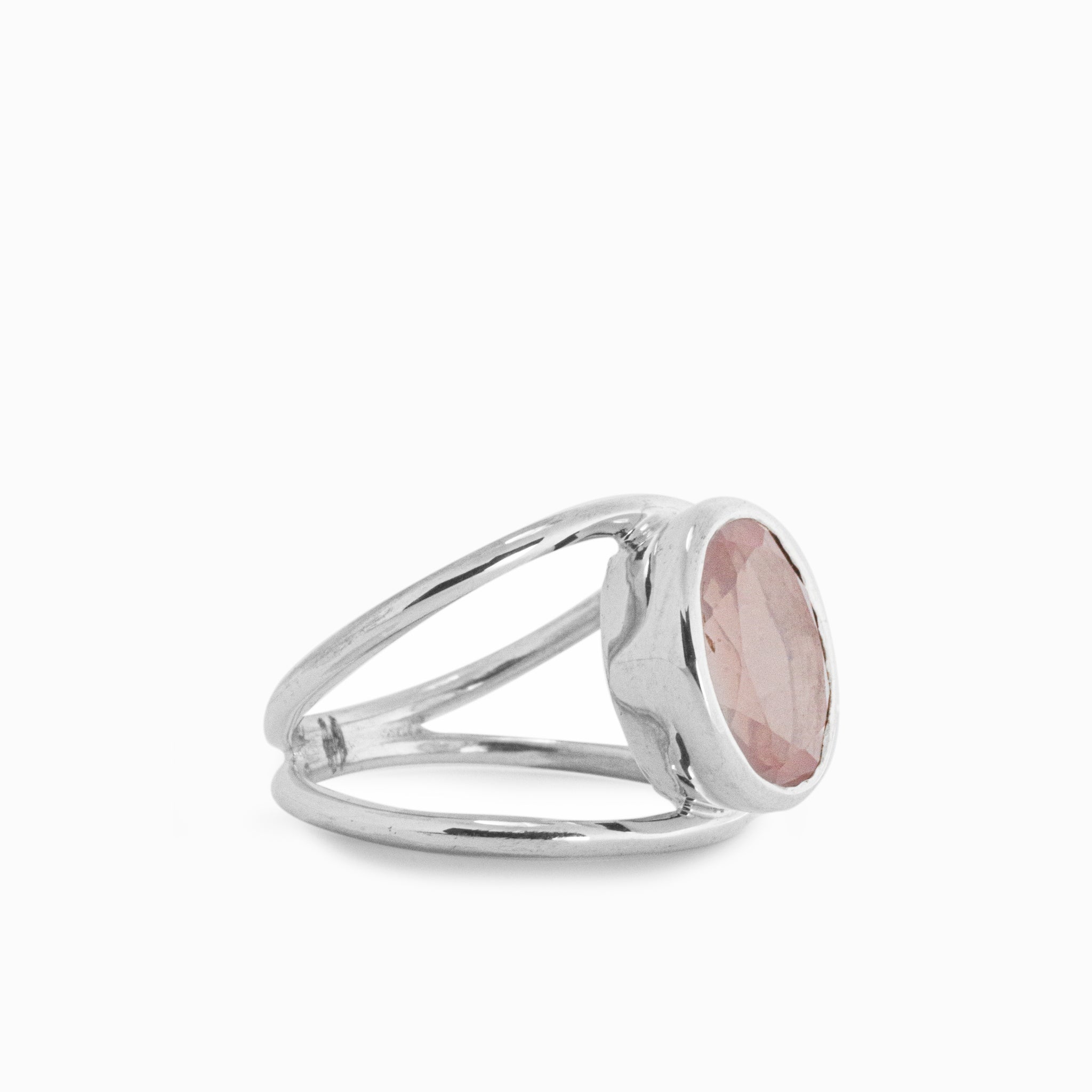 rose quartz ring