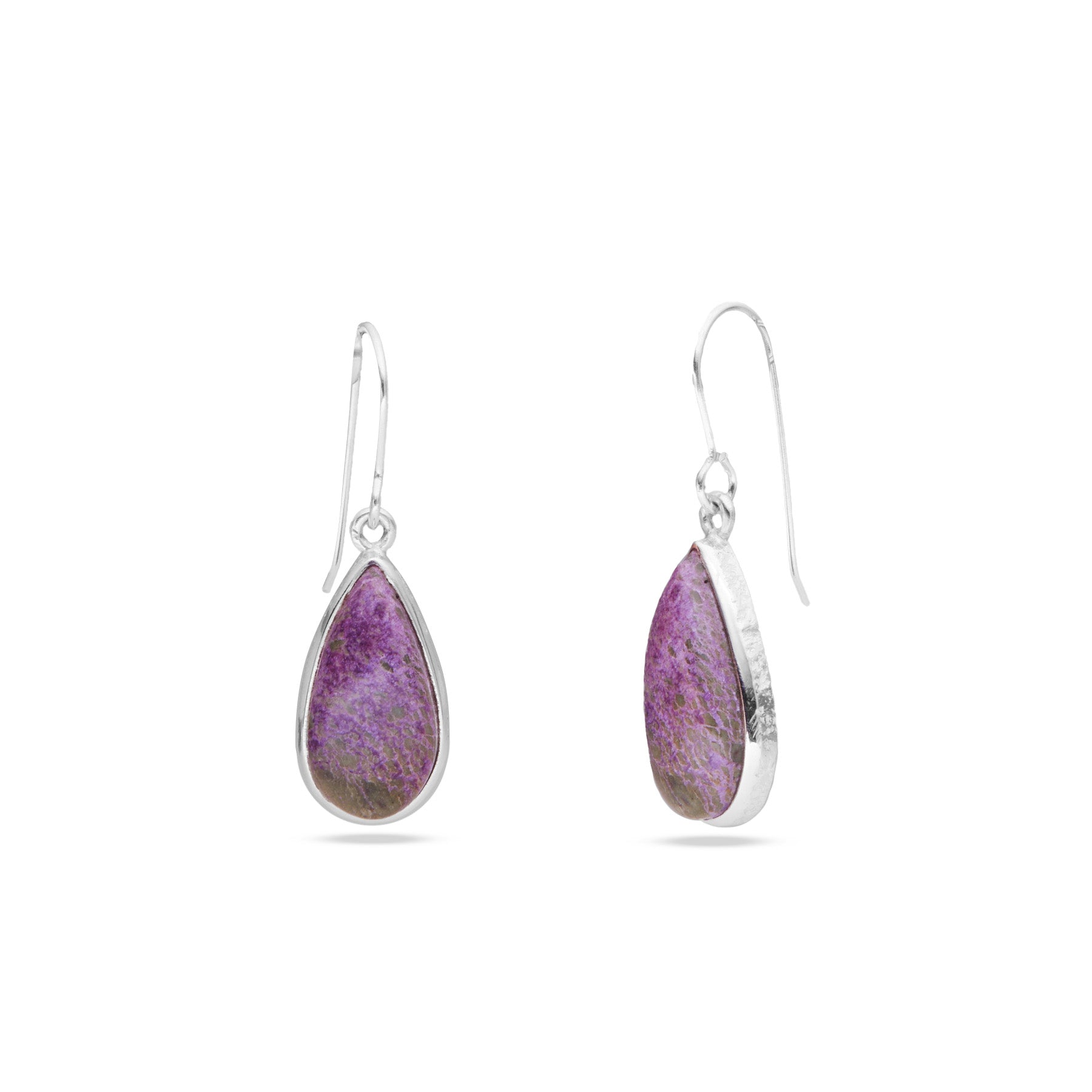 Purpurite cabochon teardrop with hammered bezel and drops 