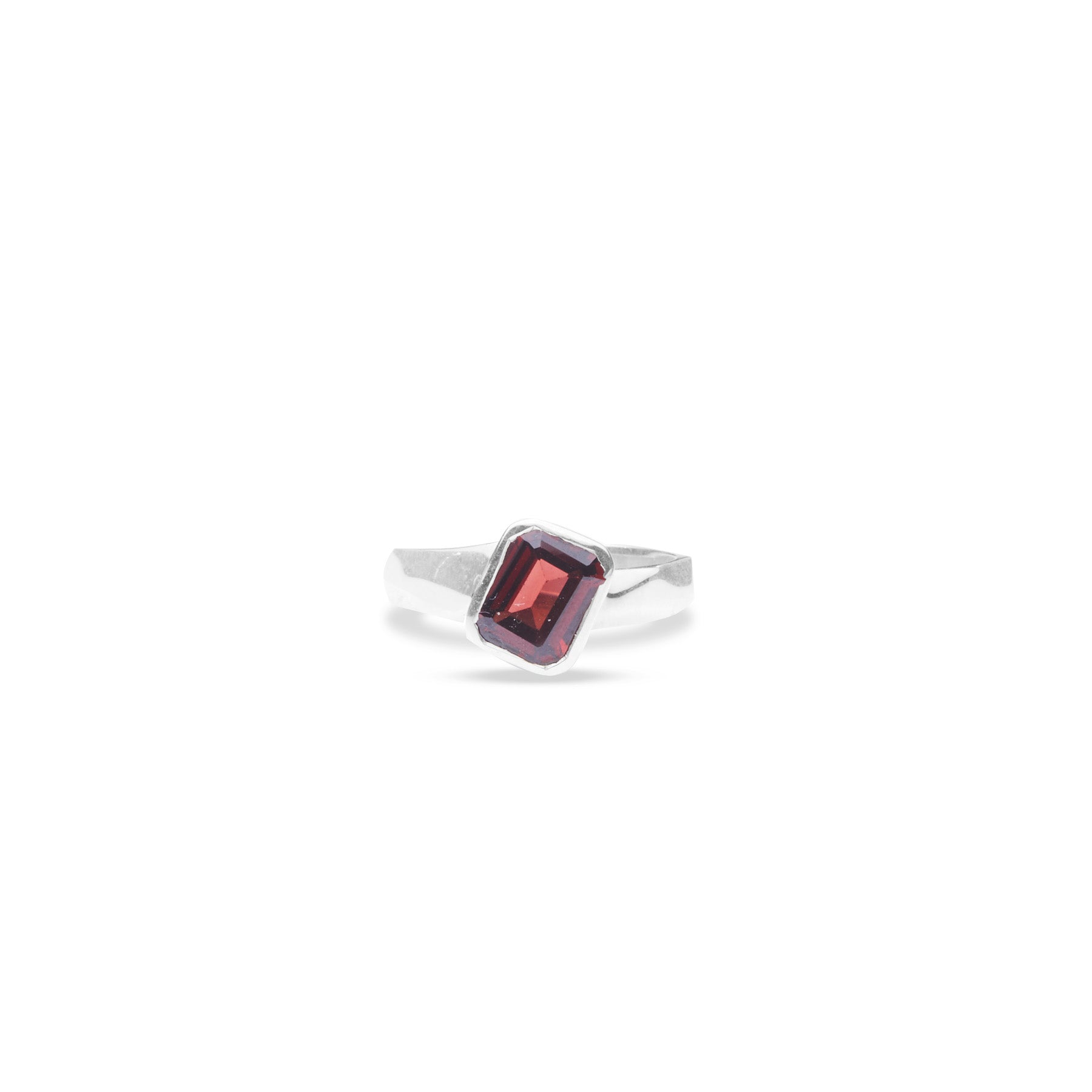 Garnet rectangle cushion ring offset with diamond cut band front angle 