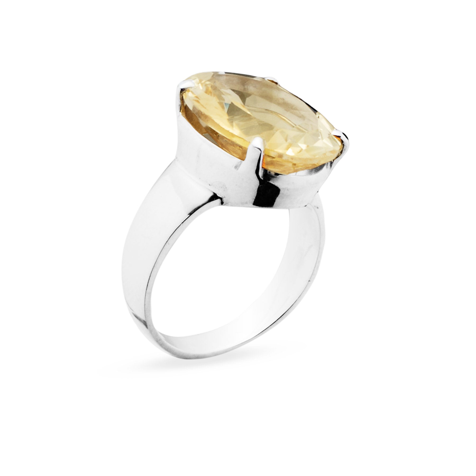 OVAL CITRINE RING