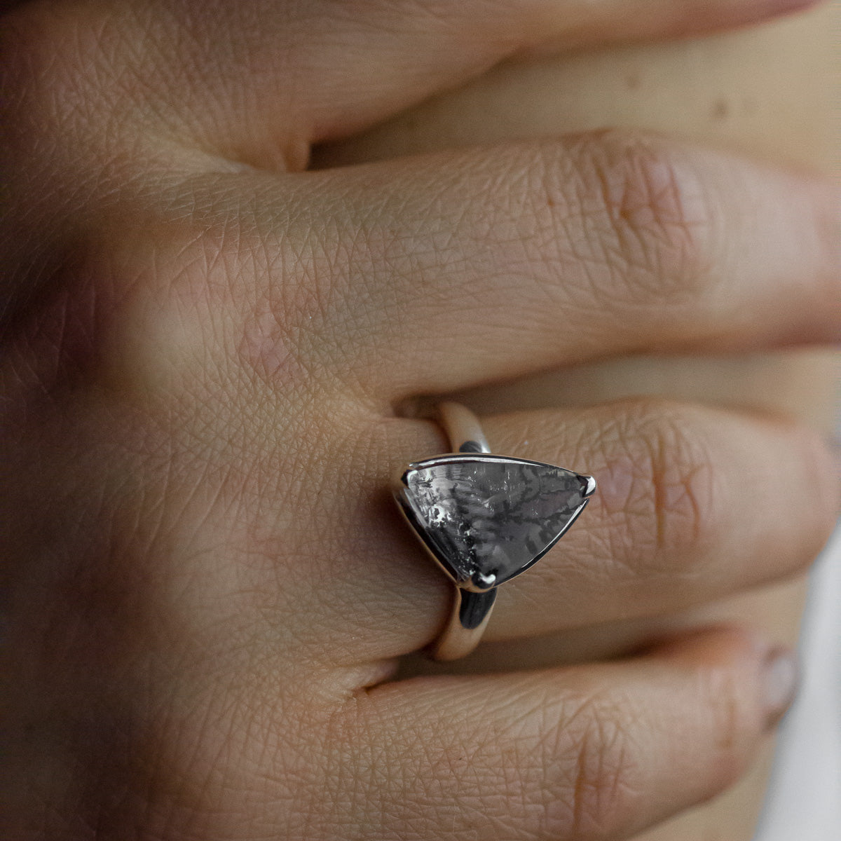 dendritic quartz ring