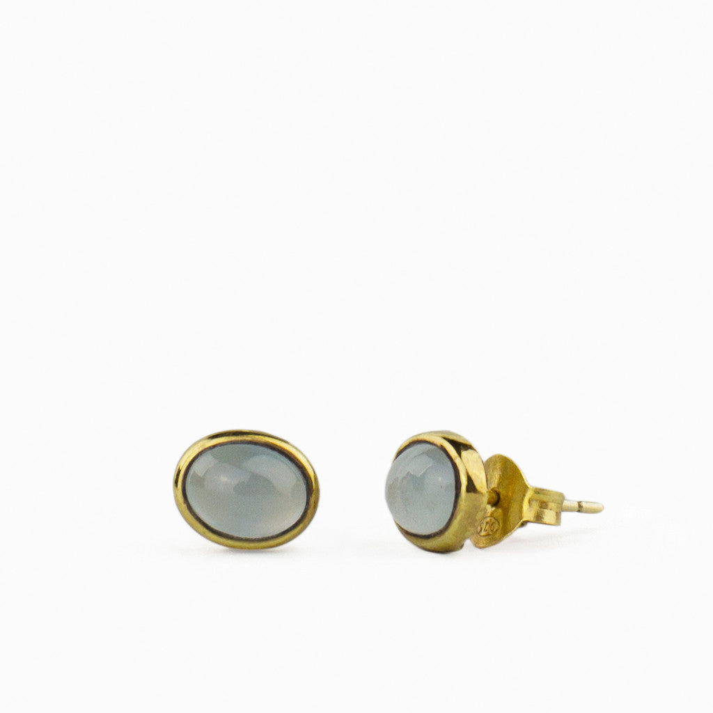 Aquamarine and diamond earrings in yellow gold  KLENOTA