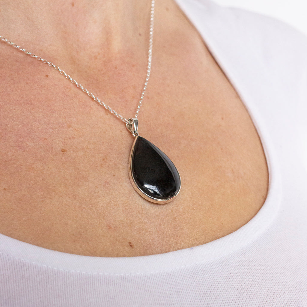 Mens deals obsidian necklace