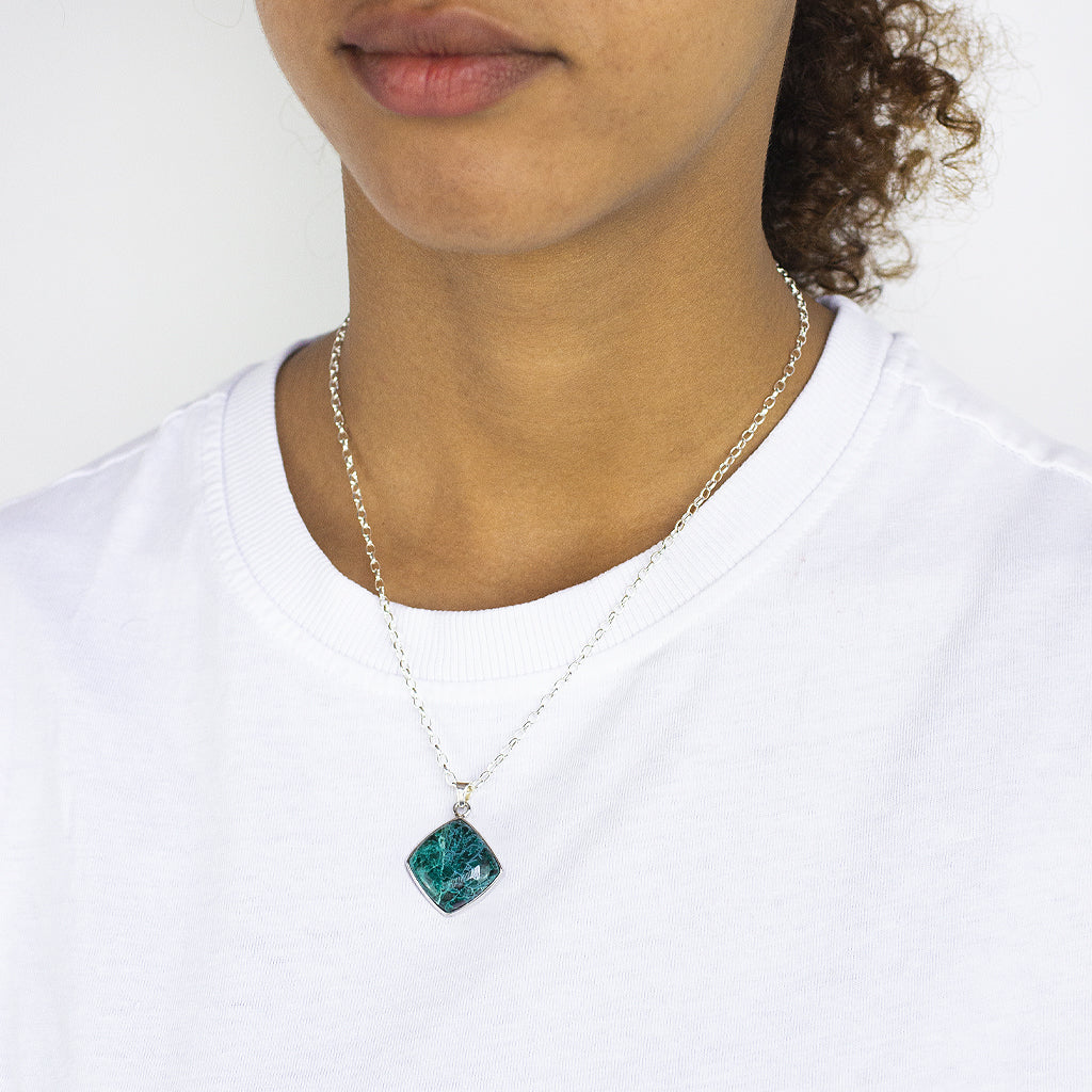 Gemstone Necklace, Genuine Green Malachite Necklace, Malachite Crystal –  Jennifer Jade Shop