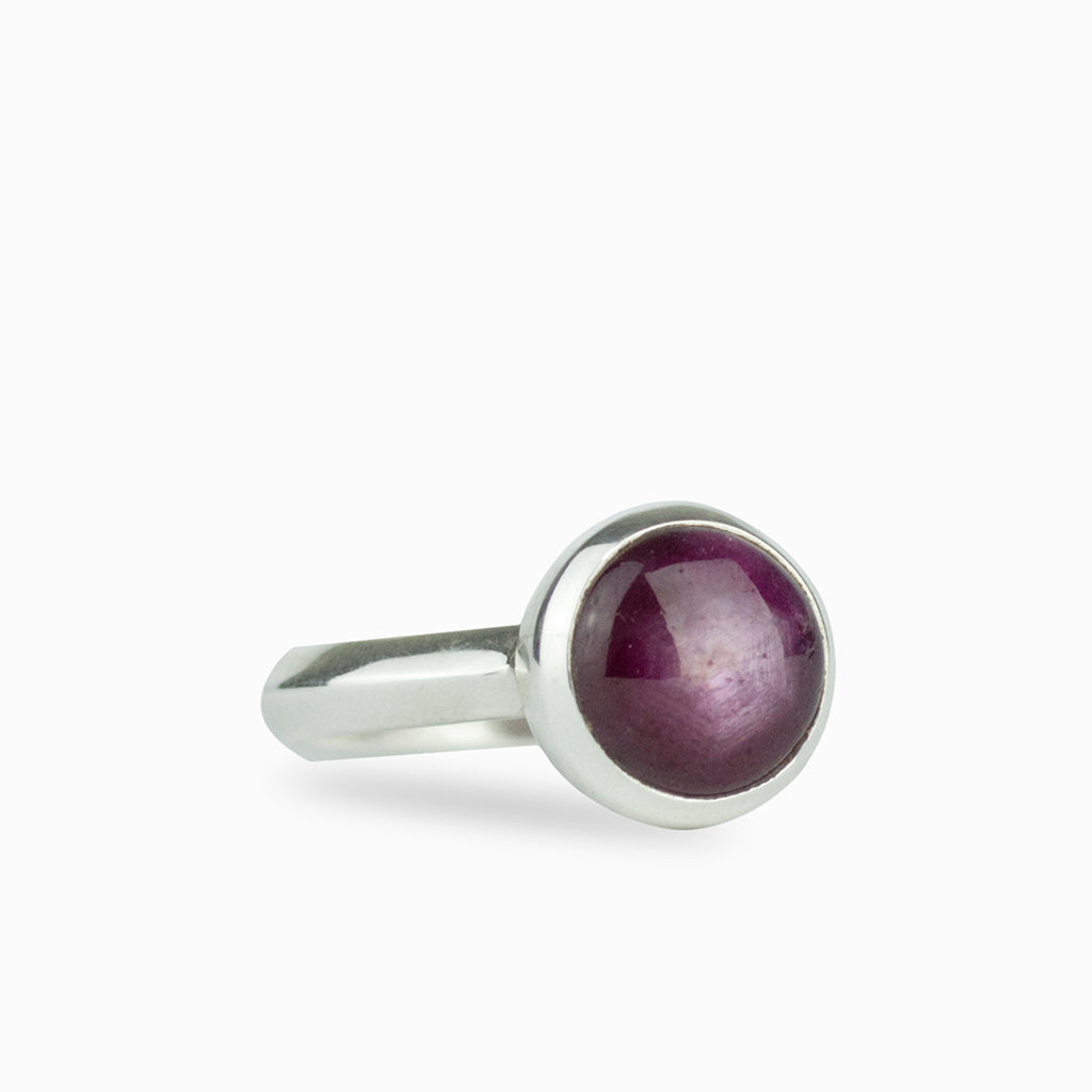 Round Star Ruby cab ring